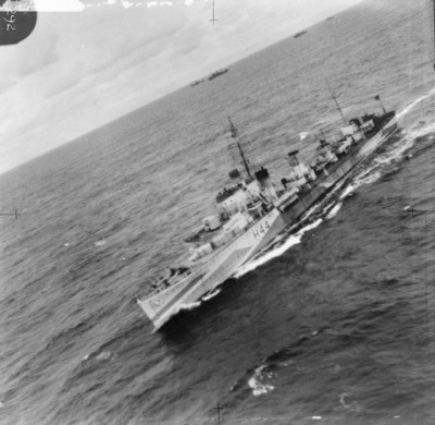 HMS_Highlander(H44).jpg